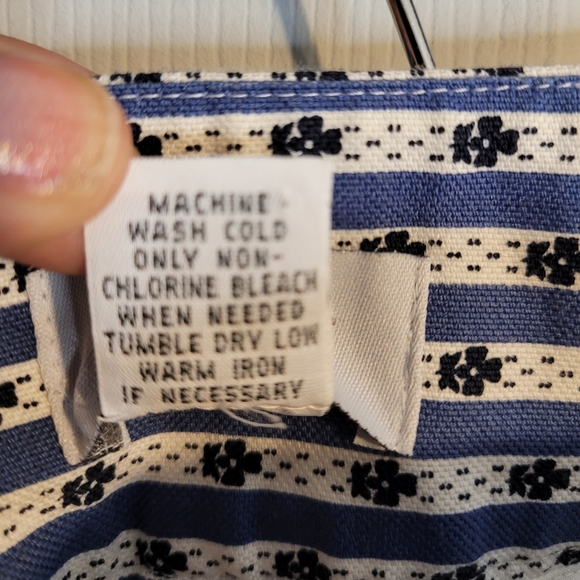 Ann Taylor LOFT Capri striped blue & white pants with splits at ankles Sz 14 - Picture 8 of 9